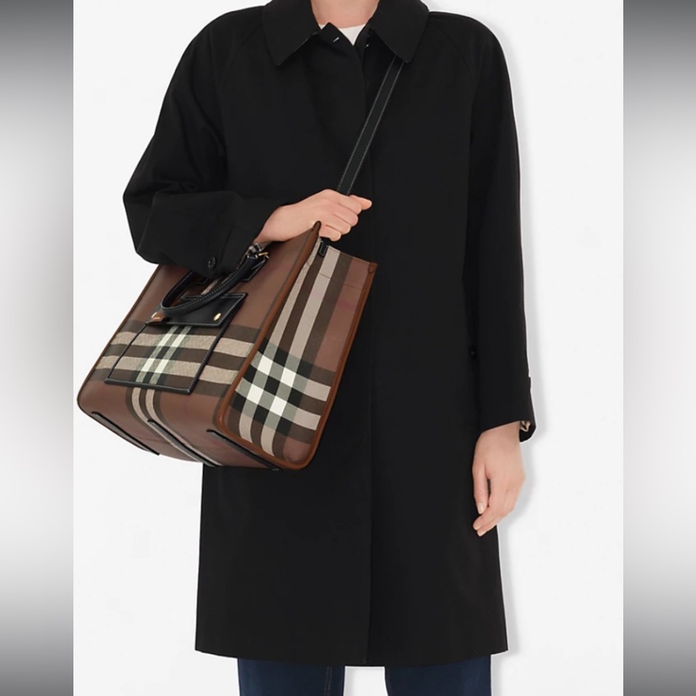 ✨ Burberry Bag MD Freya Tote Bag CL5 ✨** - Picture 17 of 17